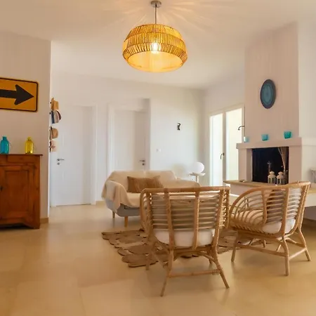 Bel Air With Pool By Jj Hospitality Σπαρτιά